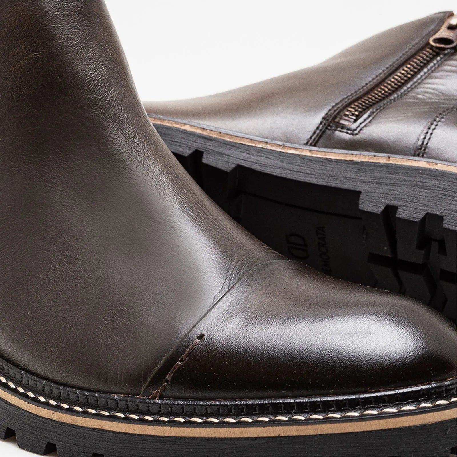 Garage Cross Boot - Premium Men's Lifestyle Shoes from Democrata - Just LE 6999! Shop now at  TIT | Team for International Trading