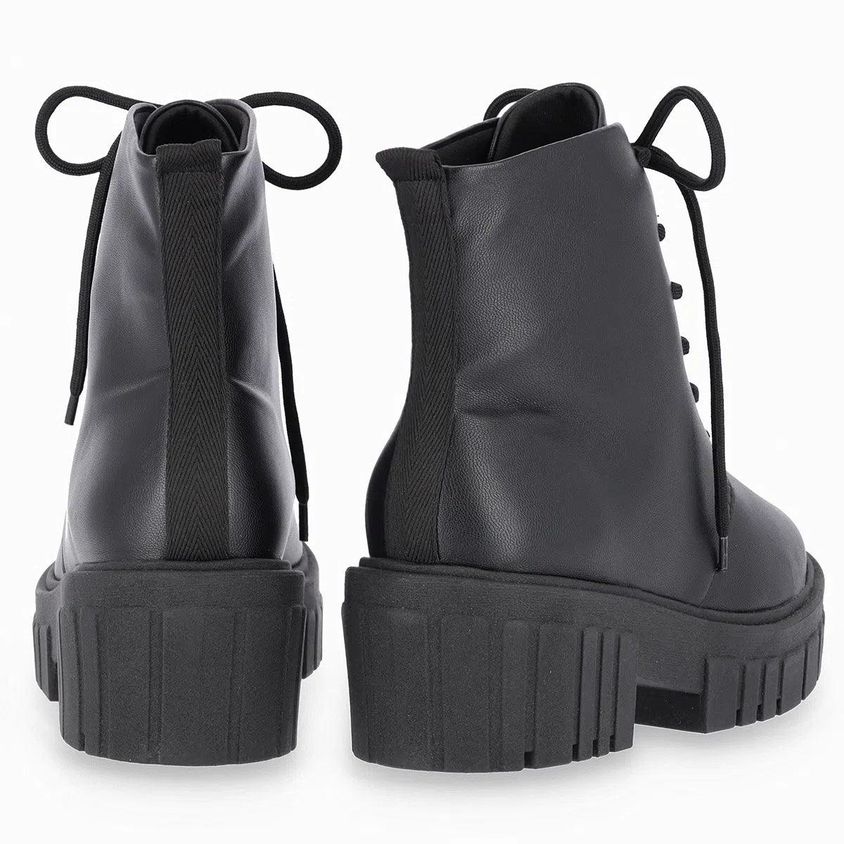 Aline Salto Boots - Premium Womens Boots from Piccadilly - Just LE 4999! Shop now at  TIT | Team for International Trading