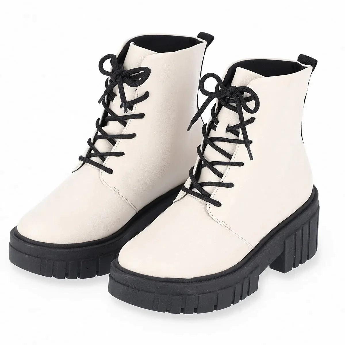 Aline Salto Boots - Premium Womens Boots from Piccadilly - Just LE 4999! Shop now at  TIT | Team for International Trading