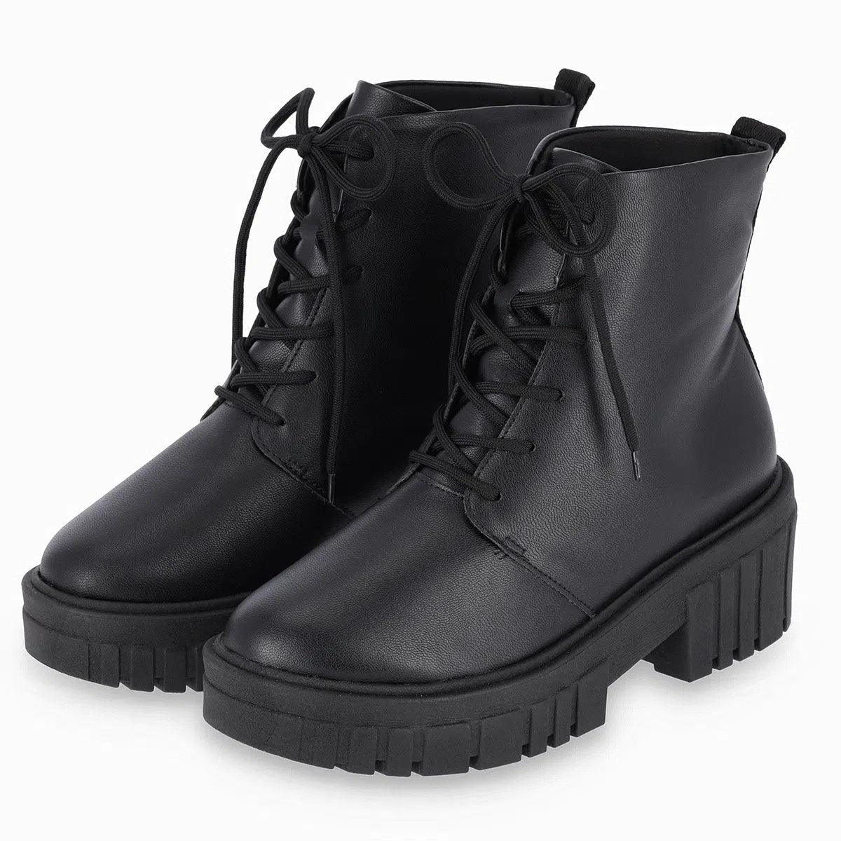 Aline Salto Boots - Premium Womens Boots from Piccadilly - Just LE 4999! Shop now at  TIT | Team for International Trading