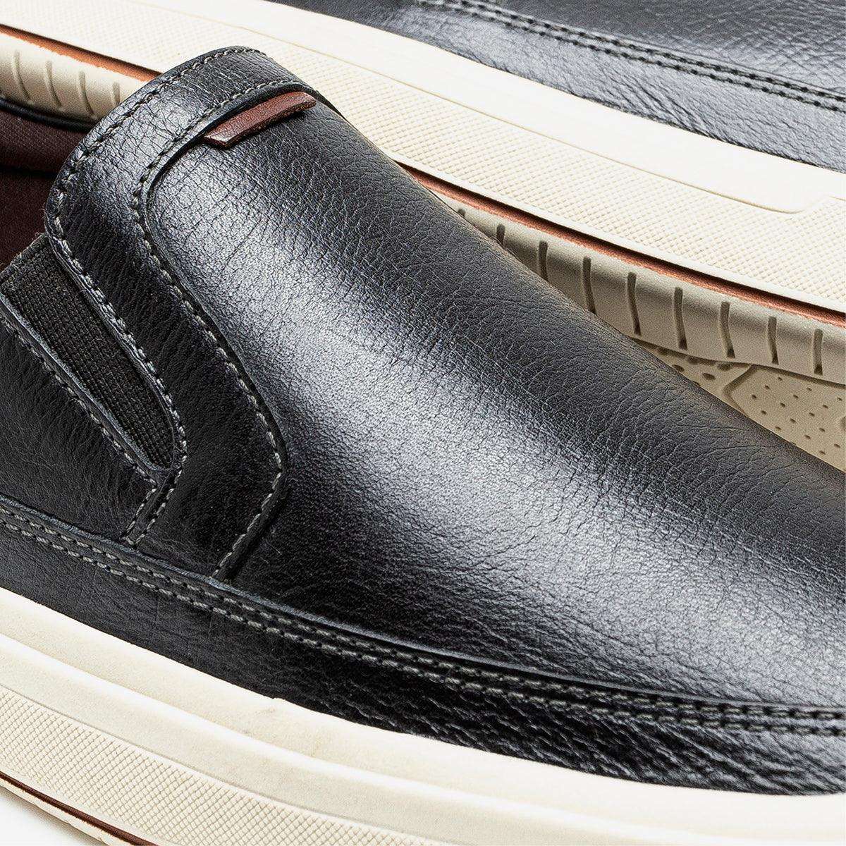 Slipon Casual GO Shoes - Premium Men's Lifestyle Shoes from Democrata - Just LE 5999! Shop now at  TIT | Team for International Trading