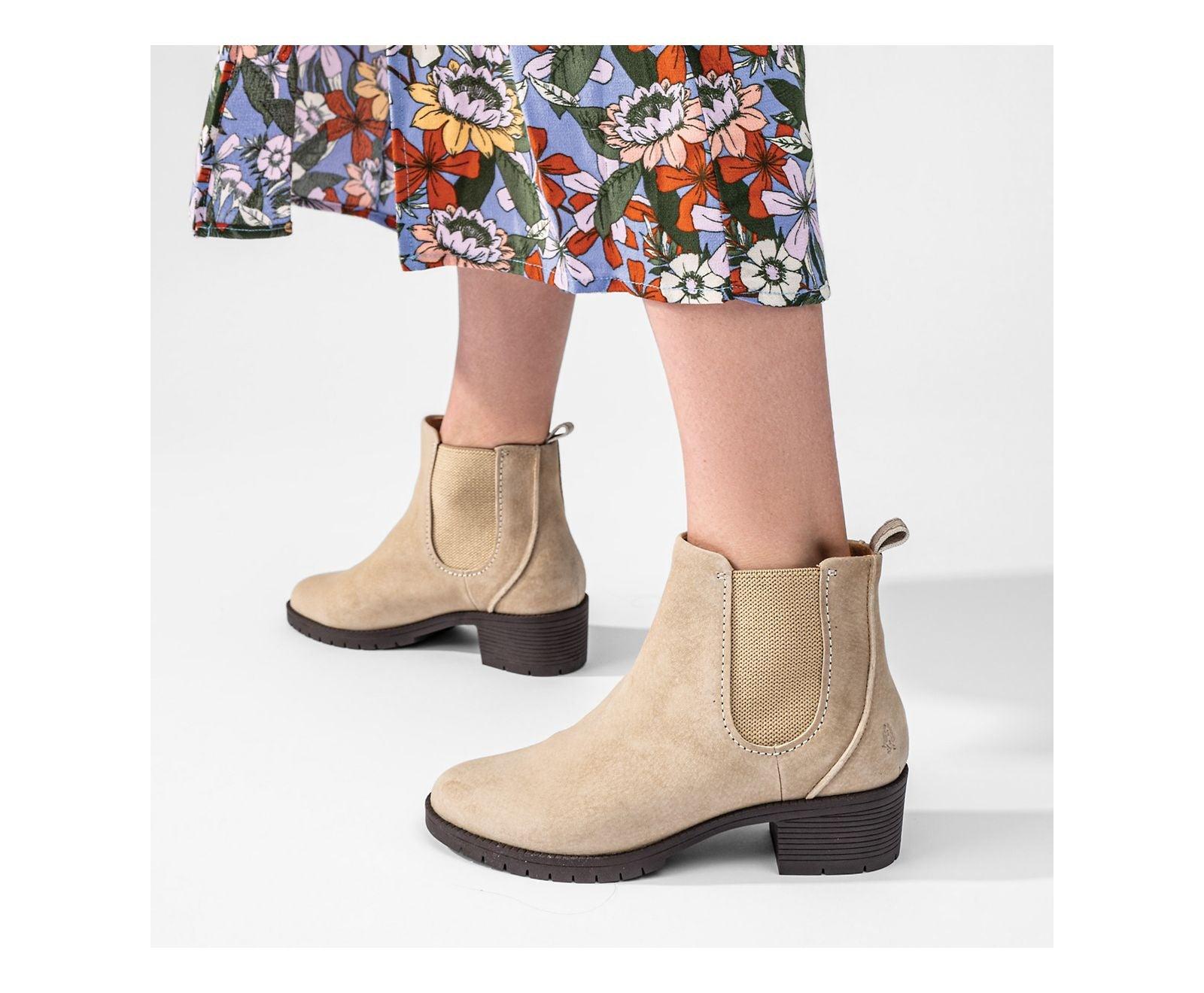 Women's Hadley Chelsea Boot - Premium Women's Boots from Hush Puppies - Just LE 8999! Shop now at  TIT | Team for International Trading