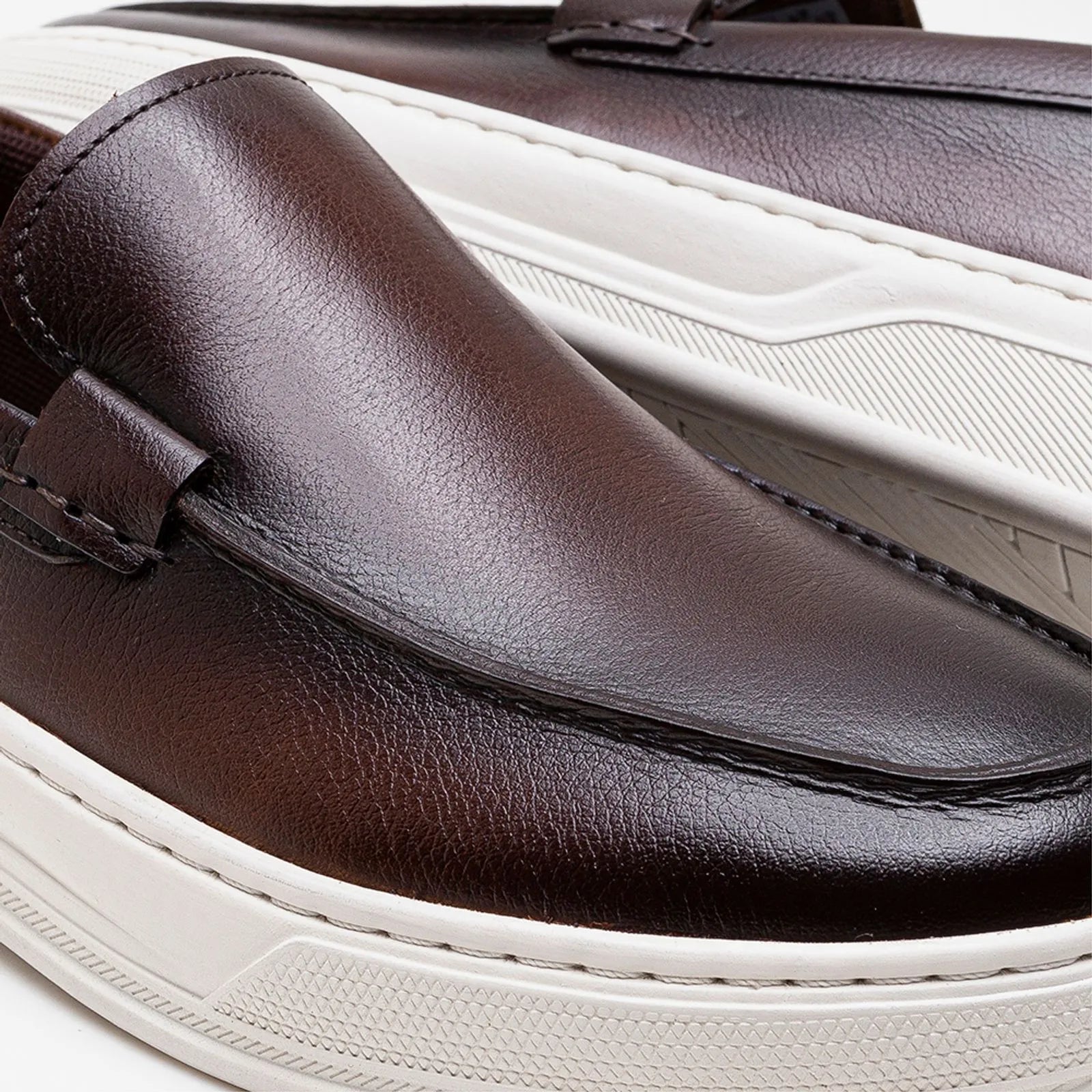 Bold Denim Shoe - Premium Men's Lifestyle Shoes from Democrata - Just LE 5999! Shop now at  TIT | Team for International Trading