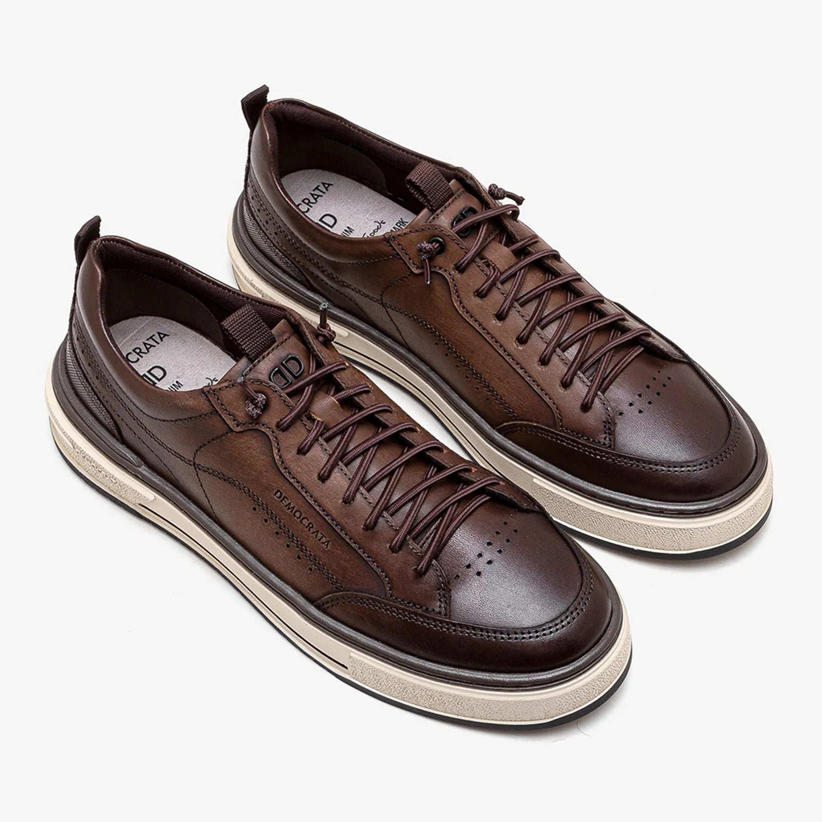 Foster Sneakers