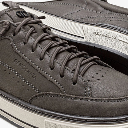 Foster Sneakers