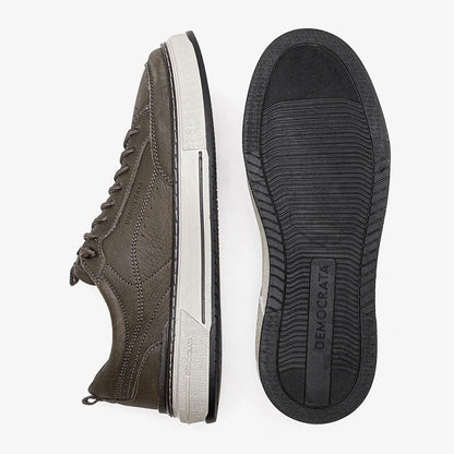 Foster Sneakers