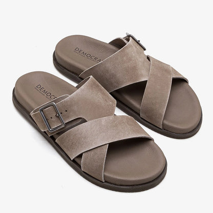 SANDAL DOCK