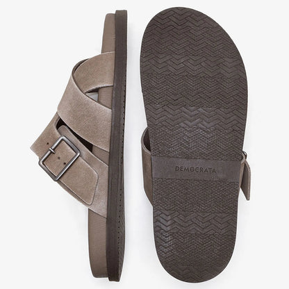 SANDAL DOCK