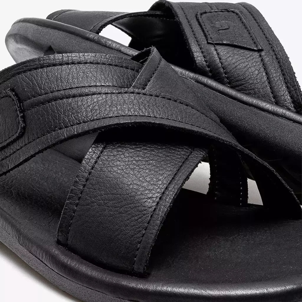 Easy Zion Sandal - Premium Men's Lifestyle from Democrata - Just LE 3999! Shop now at  TIT | Team for International Trading