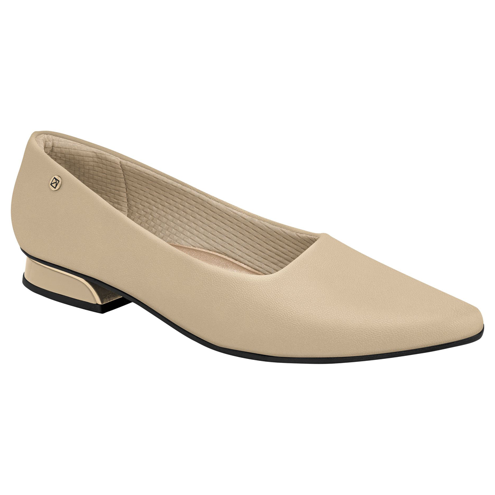 PICCADILLY MAXI – Silvia Low Heel Shoe - Premium Women's Lifestyle Shoes from Piccadilly - Just LE 3499! Shop now at  TIT | Team for International Trading