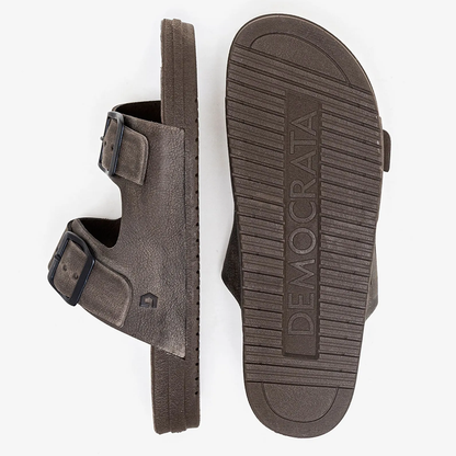 Easy Weekend Sandals - Premium Men's Slippers from Democrata - Just LE 4699! Shop now at  TIT | Team for International Trading