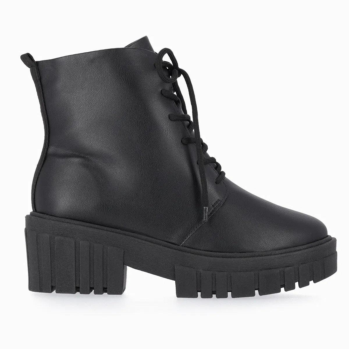 Aline Salto Boots - Premium Womens Boots from Piccadilly - Just LE 4999! Shop now at  TIT | Team for International Trading